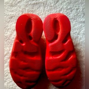 Yeezy foam runners